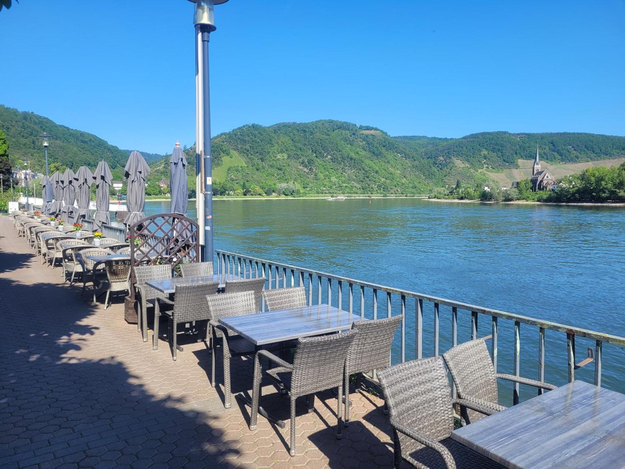 Ferienwohnung Mit Grosser Terrasse Бопард Екстериор снимка